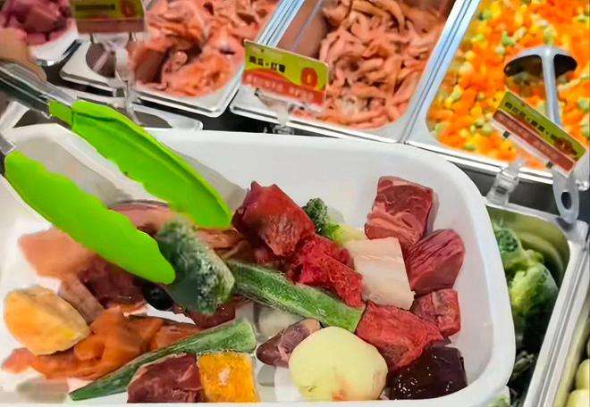 狗麻辣烫25一斤全是真肉上海狗有福了！麻将胡了模拟器试玩破防了！上海惊现狗(图2)